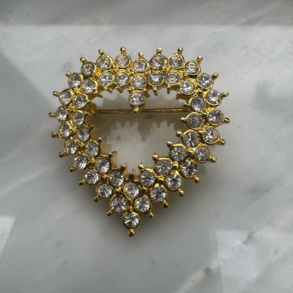 Elegant Crystal Heart Brooch